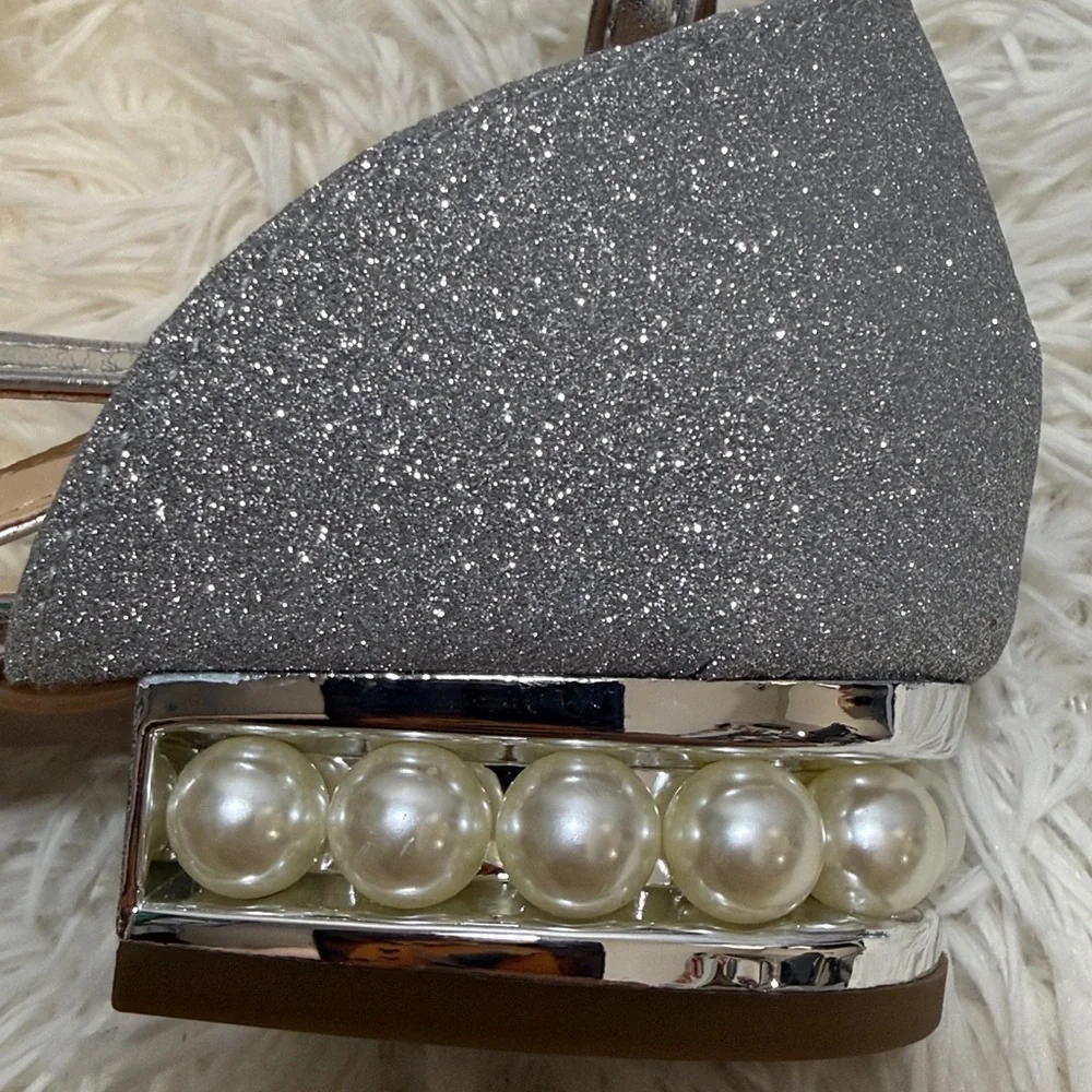 DUNION elegant silver